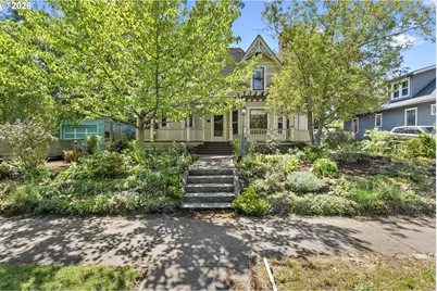 2022 N Willamette Blvd, Portland, OR 97217 - Photo 1