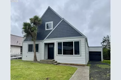 2072 Harrison St, North Bend, OR 97459 - Photo 1