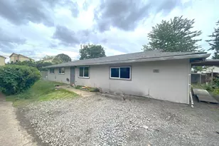 6817 SE Lamphier St, Milwaukie, OR 97222 - Photo 1