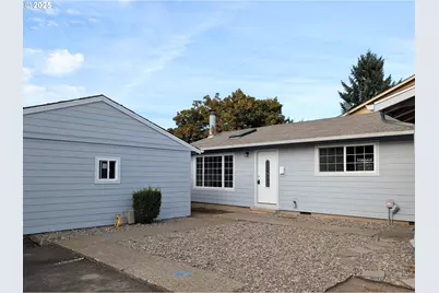 257 SE 3rd Ave, Canby, OR 97013 - Photo 1