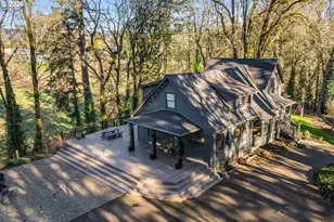 24085 NE Sunnycrest Rd, Newberg, OR 97132 - Photo 1