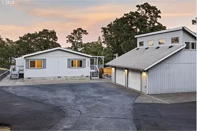 1523 Braunda Dr, Roseburg, OR 97471 - Photo 1