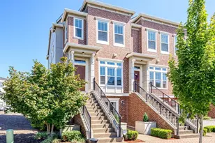 11469 SW Mont Blanc St, Wilsonville, OR 97070 - Photo 1