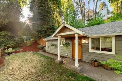 410 3rd Ave, Oregon City, OR 97045 - Photo 1