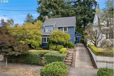 2827 NE Fremont St, Portland, OR 97212 - Photo 1