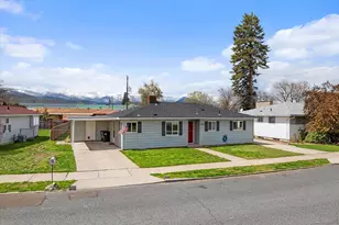 3355 8th Dr, Baker City, OR 97814 - Photo 1