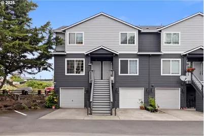 255 N 18th St N #9, Saint Helens, OR 97051 - Photo 1