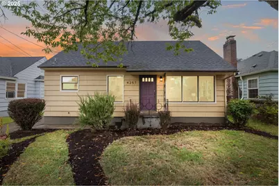 4257 NE Going St, Portland, OR 97218 - Photo 1