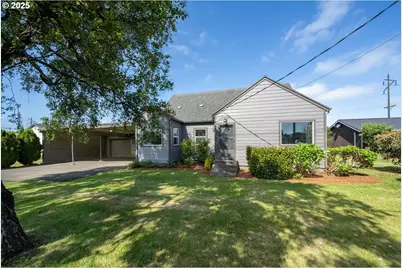 512 Evergreen Dr, Tillamook, OR 97141 - Photo 1