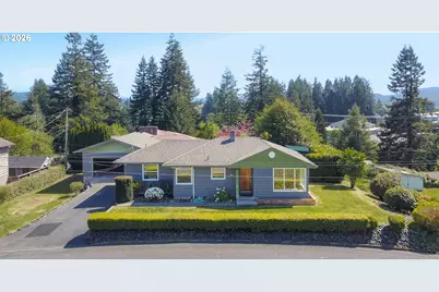 853 W 15th St, Coquille, OR 97423 - Photo 1