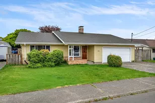 1460 4th St, Astoria, OR 97103 - Photo 1