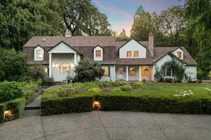 541 SW Ashdown Cir, West Linn, OR 97068 - Photo 1