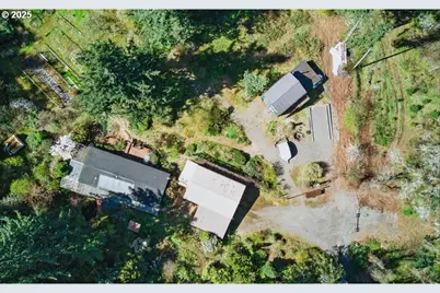 16730 S Manor Dr, Oregon City, OR 97045 - Photo 1