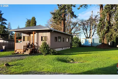 4395 E 20th Ave, Eugene, OR 97403 - Photo 1