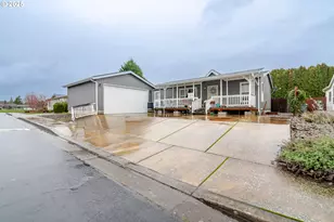 610 Vaughan Ln, Lebanon, OR 97355 - Photo 1