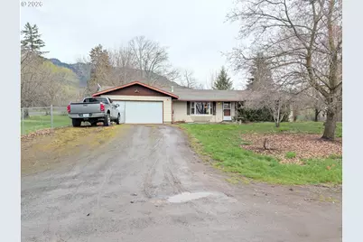 60923 Overlook Dr, Cove, OR 97824 - Photo 1