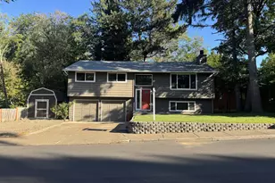 7375 SW Ashdale Dr, Portland, OR 97223 - Photo 1