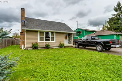 340 W M St, Springfield, OR 97477 - Photo 1