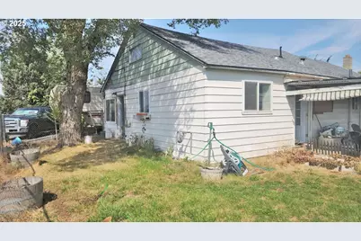 716 SW 15th St, Pendleton, OR 97801 - Photo 1
