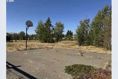 N Grant St, Goldendale, WA 98620 - Photo 1