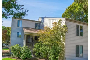 10196 SW Trapper Terrace, Beaverton, OR 97008 - Photo 1