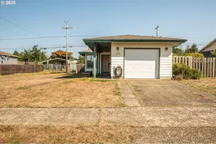 1711 Johnson St, North Bend, OR 97459 - Photo 1