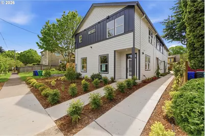 4750 N Vanderbilt St, Portland, OR 97203 - Photo 1