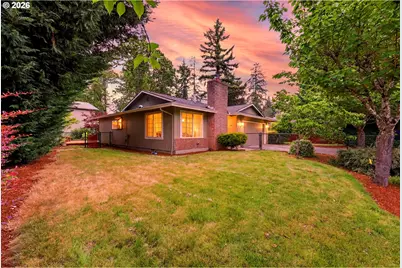 3615 SE Willamette Ave, Milwaukie, OR 97222 - Photo 1