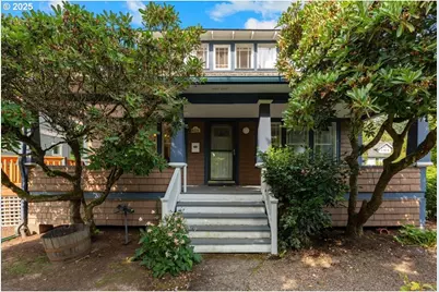 8005 SW 46th Ave, Portland, OR 97219 - Photo 1