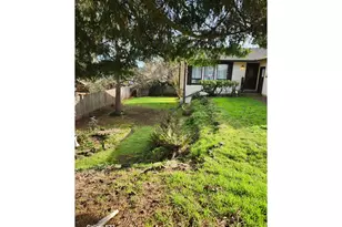 5323 NW Franklin, Vancouver, WA 98663 - Photo 1