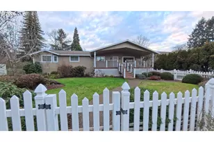1732 Del Rio Rd, Roseburg, OR 97471 - Photo 1