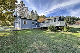 214 Faver Dr, Riddle, OR 97469 - Photo 1