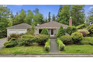 228 Kensington Ave, Astoria, OR 97103 - Photo 1