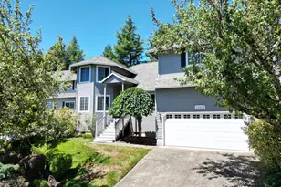 13070 Princeton Ct, Lake Oswego, OR 97035 - Photo 1