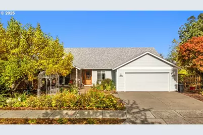 1409 Crestview Dr, Silverton, OR 97381 - Photo 1