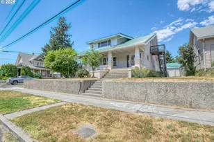815 NW Bailey Ave, Pendleton, OR 97801 - Photo 1