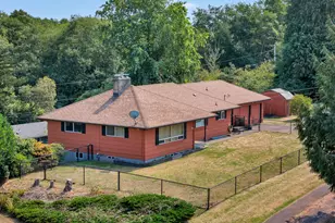 1085 SW Cedar Dr, Warrenton, OR 97146 - Photo 1