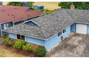 1635 SW 22nd St, Troutdale, OR 97060 - Photo 1