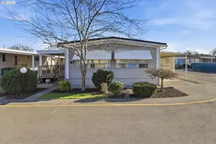 2902 E 2nd St, Newberg, OR 97132 - Photo 1