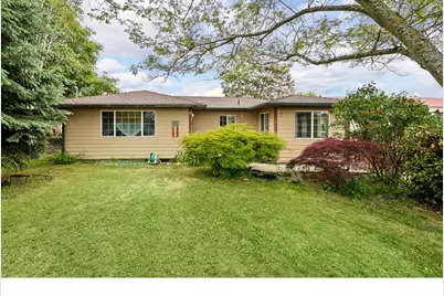 10 SE Kegler Ave, Winston, OR 97496 - Photo 1