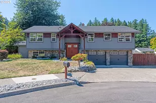 423 NE Hacienda Pl, Gresham, OR 97030 - Photo 1