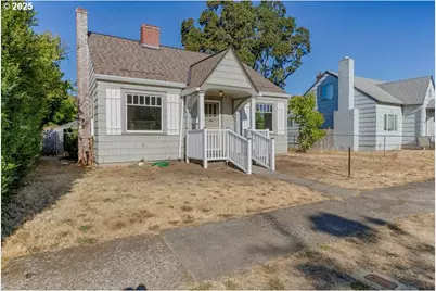 1235 15th St SE, Salem, OR 97302 - Photo 1