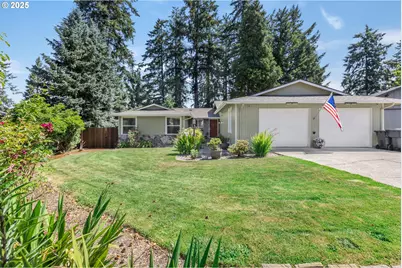 311 S 68th Pl, Springfield, OR 97478 - Photo 1