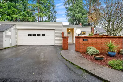 16520 SW Monaco Ln, King City, OR 97224 - Photo 1