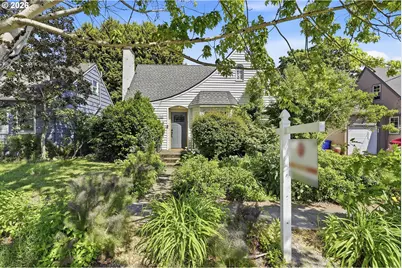6704 SE 22nd Ave, Portland, OR 97202 - Photo 1