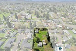 980 Echo Hollow Rd, Eugene, OR 97402 - Photo 1