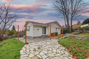 2917 E 14th Ct, Vancouver, WA 98661 - Photo 1