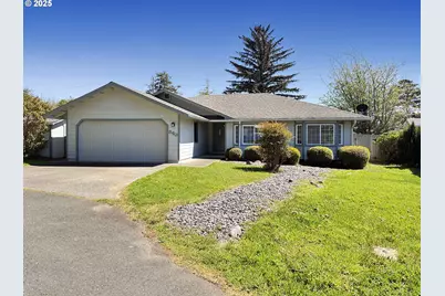 543 Linda Ln, Brookings, OR 97415 - Photo 1