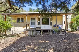 38775 Golden Valley Dr, Lebanon, OR 97355 - Photo 1