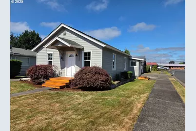 201 S 9th Ave, Kelso, WA 98626 - Photo 1